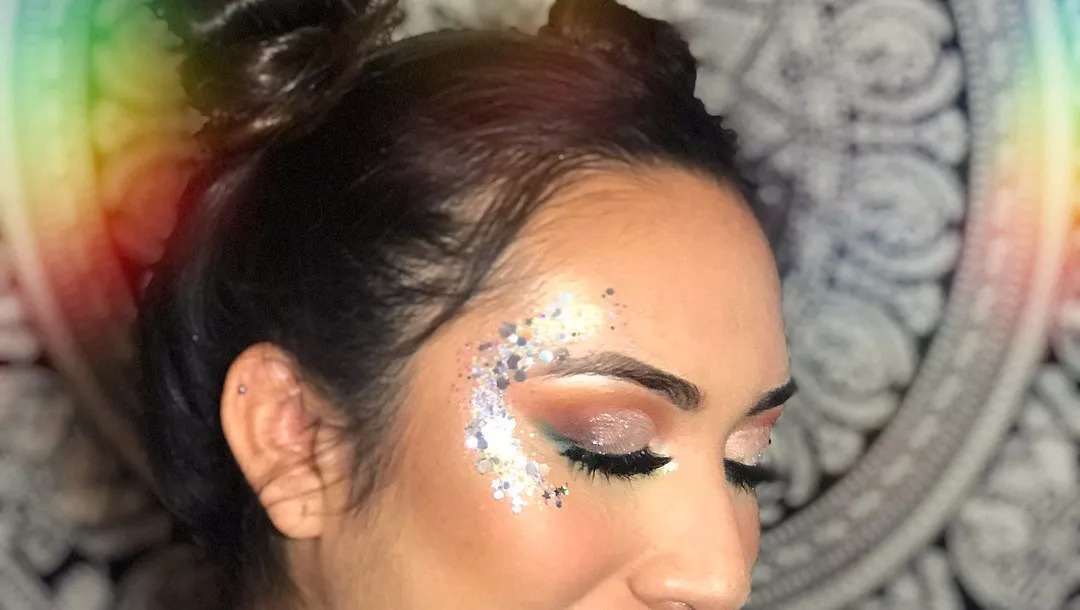 UltraChina凉了没关系，这有一份音乐节美妆攻略