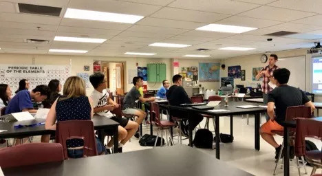 在美国“第一磁校”艾威达高中读夏校，是一种怎样的体验？