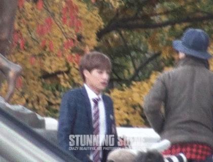 「EXO」「分享」180831我也想有一只会行走的玩偶熊让我亲亲抱抱摸摸他