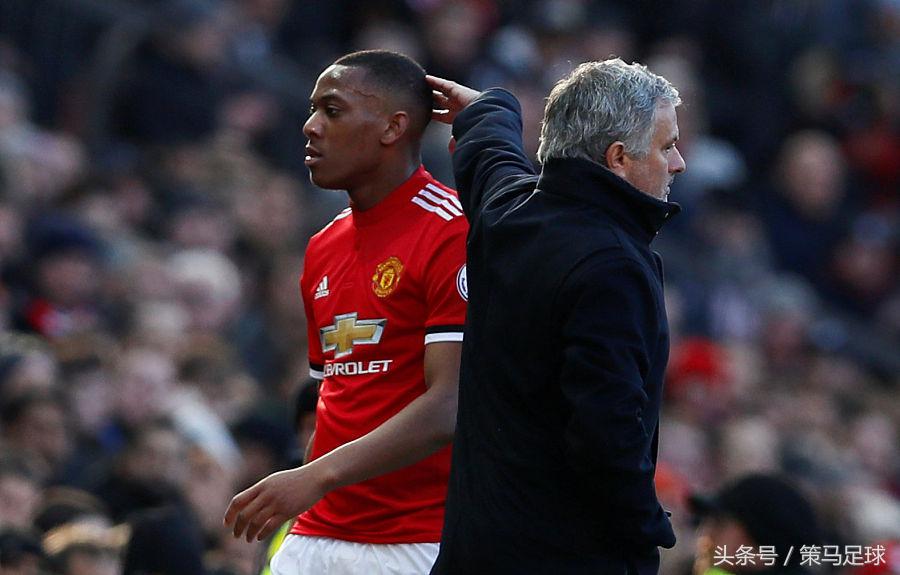 曝马夏尔在今夏100%离开曼联,马夏尔将续约曼联周薪开价16万