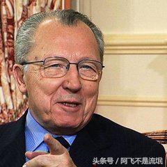 帅哥贝克汉姆荣获2018欧足联主席奖，盘点历届获得者都有谁？