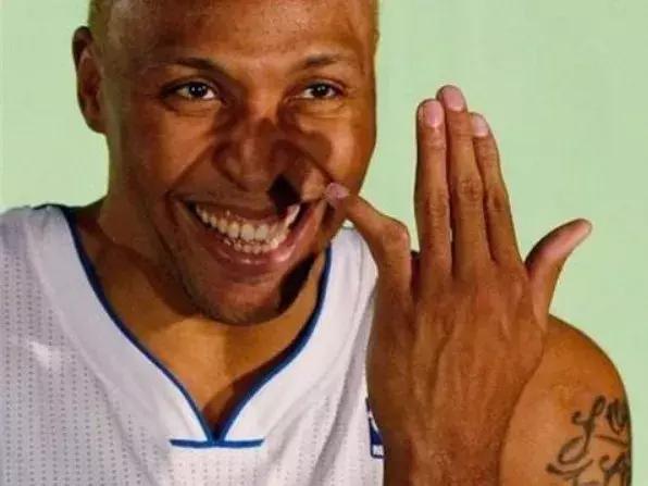 交大博士夫妻狂怼郭德纲不专业，郭德纲这样回应……