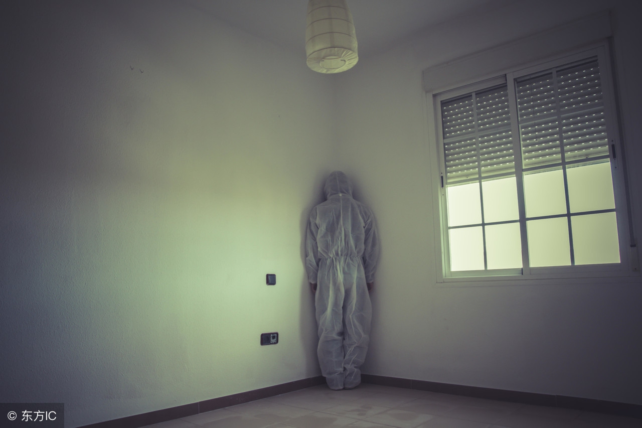 家里面有个精神病怎么办,家有患有精神病的人该怎么办