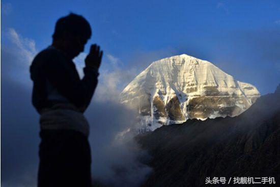 中国有一座山峰其实是金字塔,中国山上金字塔