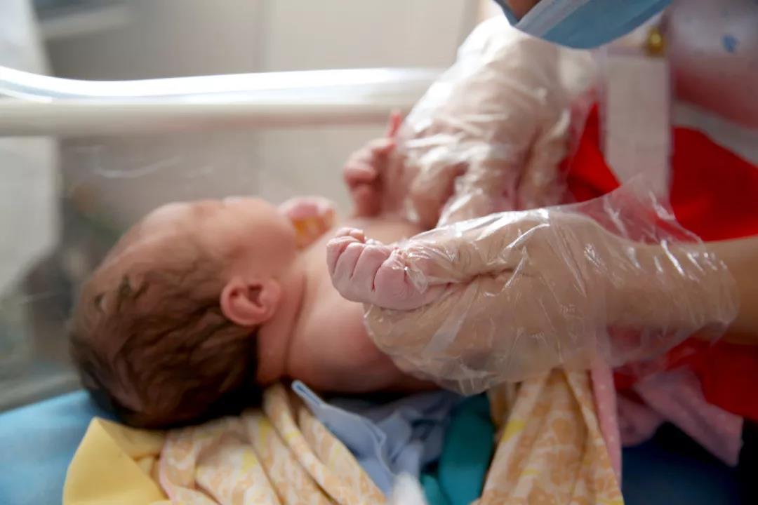 要生孩子却不知道自己怀孕了,要生了却不知道自己怀孕