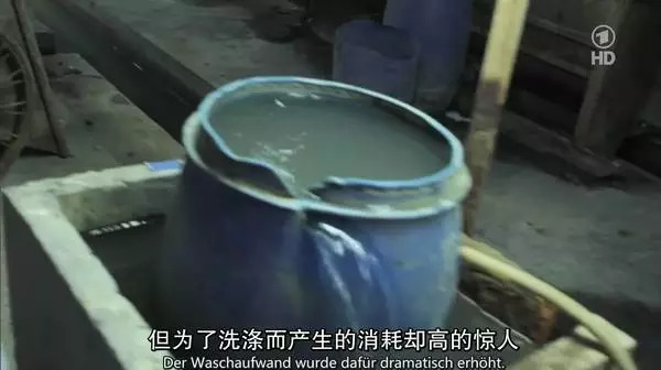 惊天黑幕！HM，ZARA等快时尚品牌的牛仔裤，已导致多*皮人**肤腐烂，恶臭，不孕...