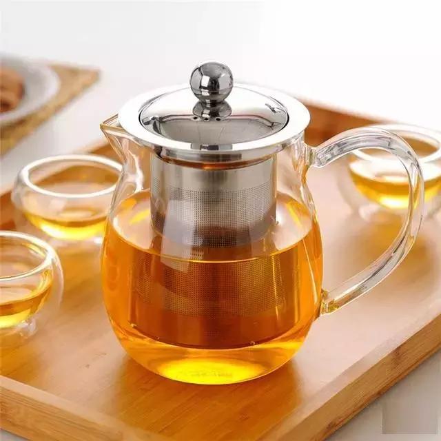 玻璃茶具和陶瓷茶具哪个更好,玻璃茶具泡茶的优缺点