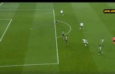 实况足球手游射门技巧教学,实况足球远距离抽射和急升射门