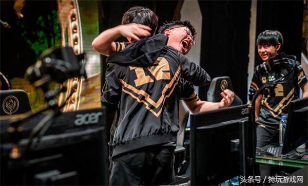 亚运会LOL韩国队获金牌,亚运会lol韩国庆功