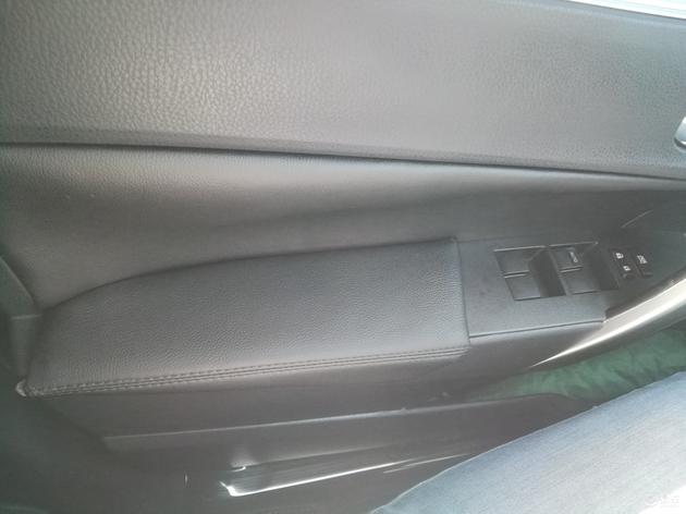 丰田卡罗拉双擎跑多少公里后省油,卡罗拉双擎和凯美瑞双擎哪个省油