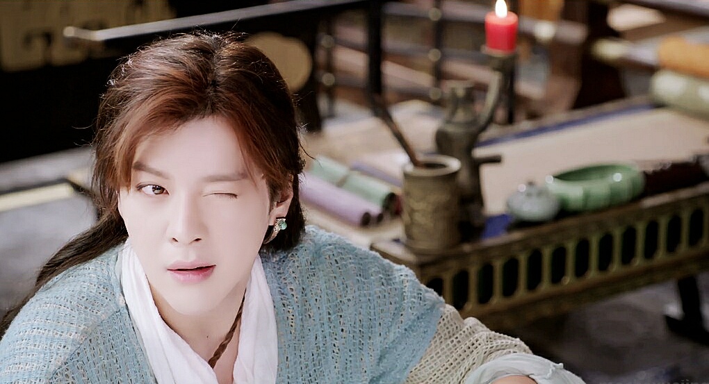 夜天子徐海乔演两个人,徐海乔夜天子图片