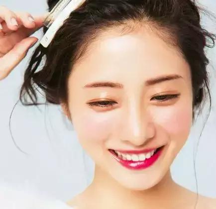 日本热门「眉笔眉粉」测评，快用这一支来拯救你的气质