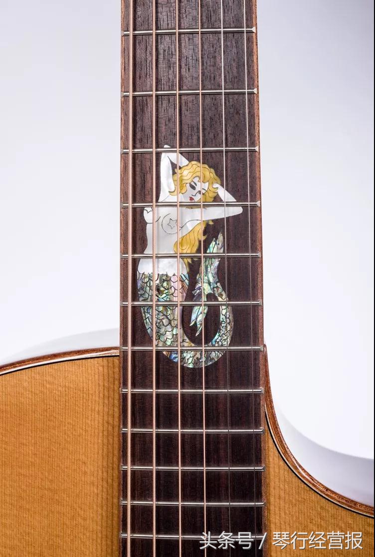 左轮老师吉他教学怎么样,左轮老师卖的樱花吉他怎么样