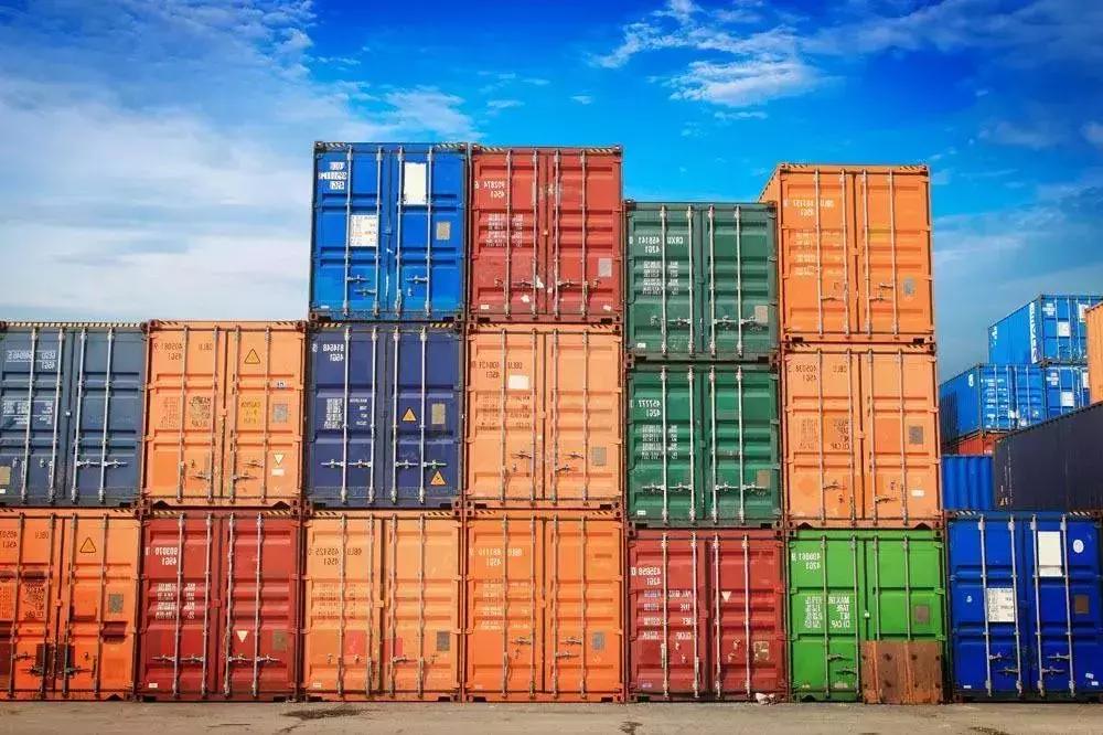 香奈儿和lv哪个假货多,香奈儿lv代购真假辨别