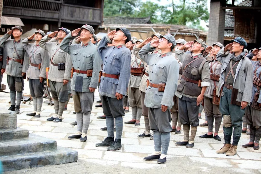 「连载」第七章踏上*途征**1-2:长篇小说《绝命后卫师》