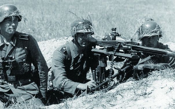 二战十大轻机枪排名,二战威力最大的步枪轻机枪重机枪