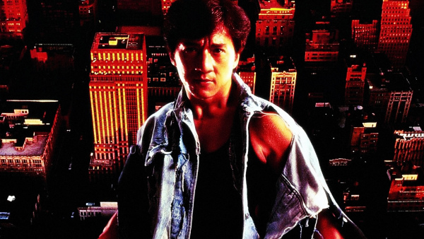 成龙是一个传奇人物吗,成龙都是享誉国际的功夫巨星