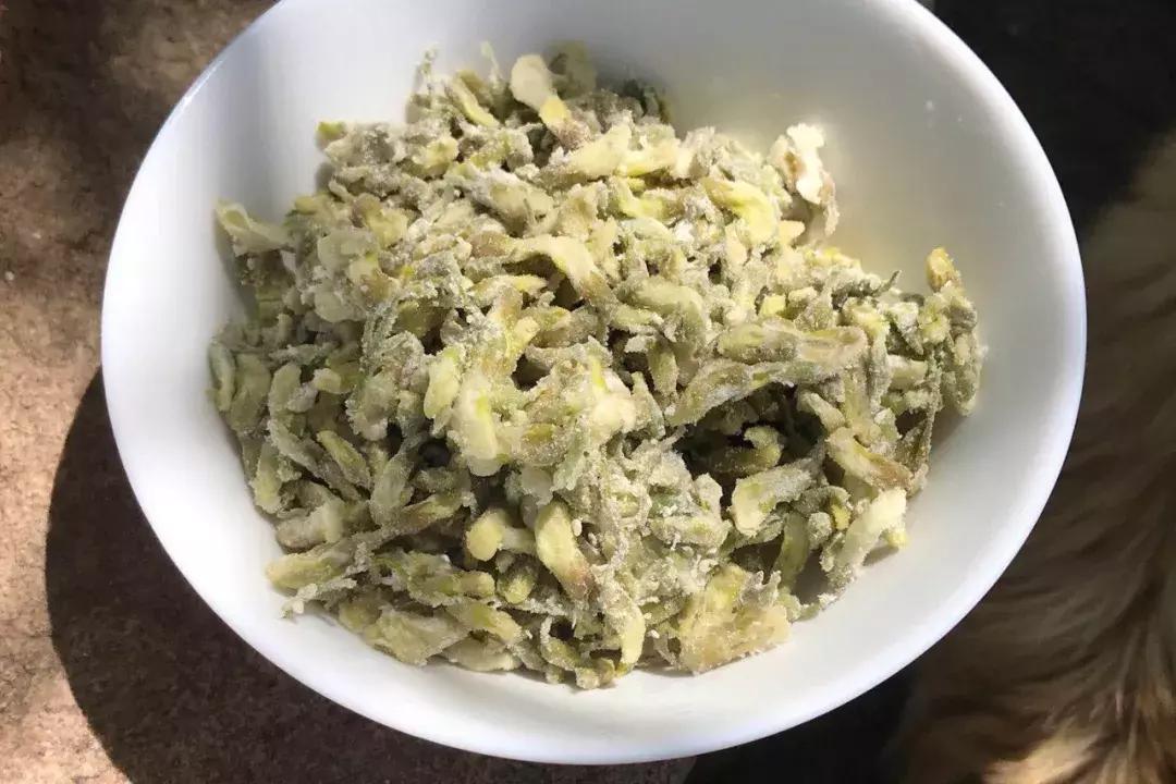 剥蒜的最快方法,剥蒜种最快的方法视频