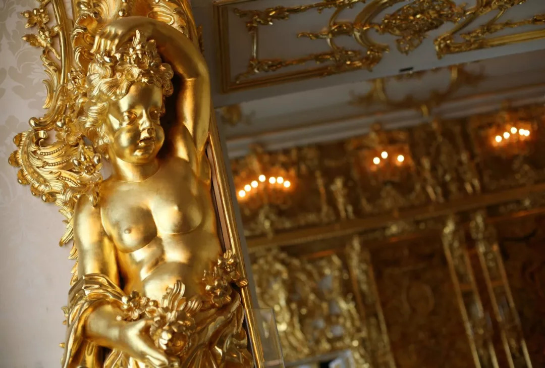 英国女王有庄园吗,英国女王喜欢的城堡