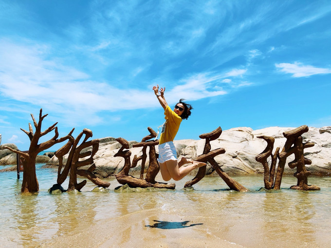 三亚旅游攻略自由行美食推荐,三亚旅游攻略自由行美食