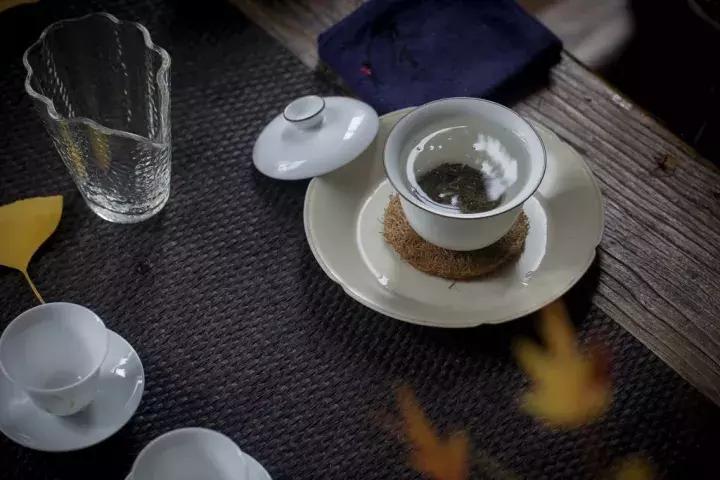 布朗山大树熟茶饼,布朗山大树茶饼