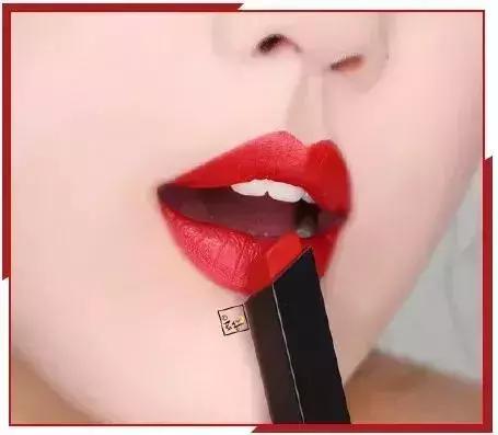 ysl和阿玛尼口红哪个好看,ysl口红416和阿玛尼405