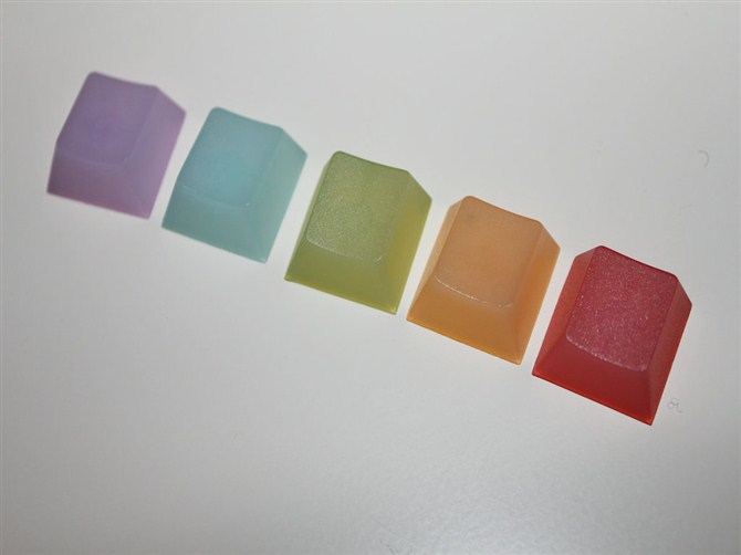 拒绝做油腻中年，浅谈键帽的那些事儿