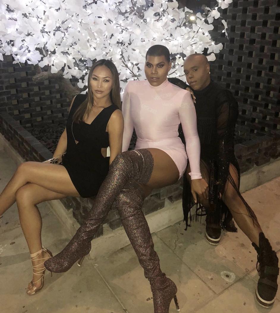 约翰逊和孩子合照,约翰逊儿子扮女装