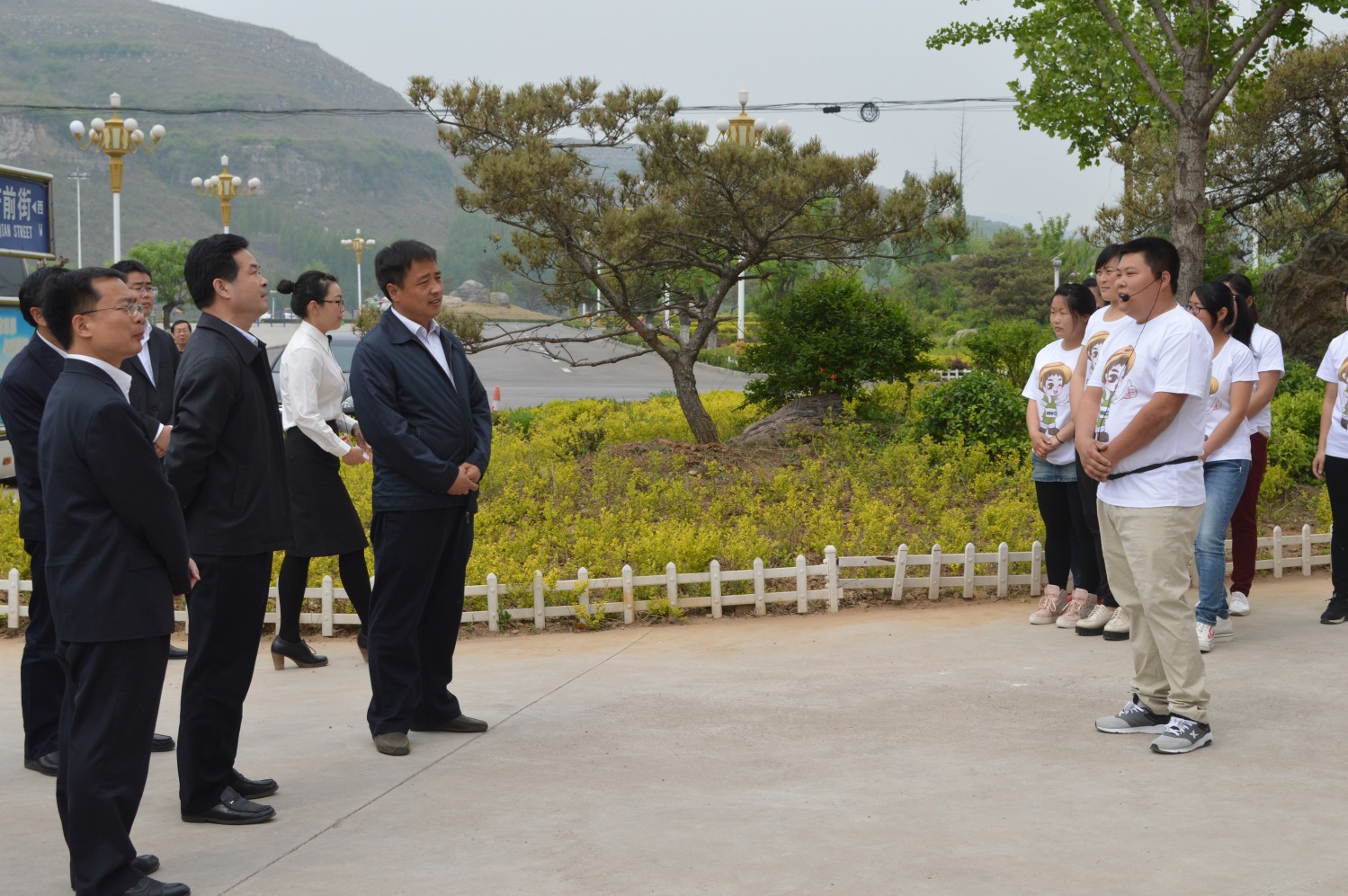 为什么农村电商真正做成功的很少,未来的农村电商将会如何发展起来