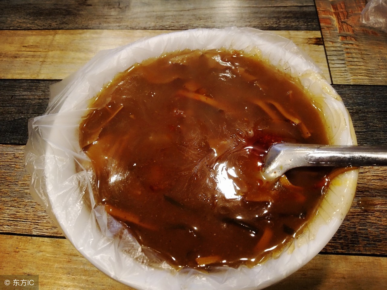 一碗胡辣汤带给我们的美味,一碗胡辣汤的人文情怀