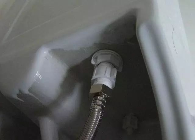 如何解决马桶反味的问题,如何解决马桶反味问题