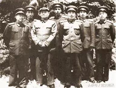 8341部队的前任主官，开国中将，长征路上毛*东泽**称他“护驾有功”