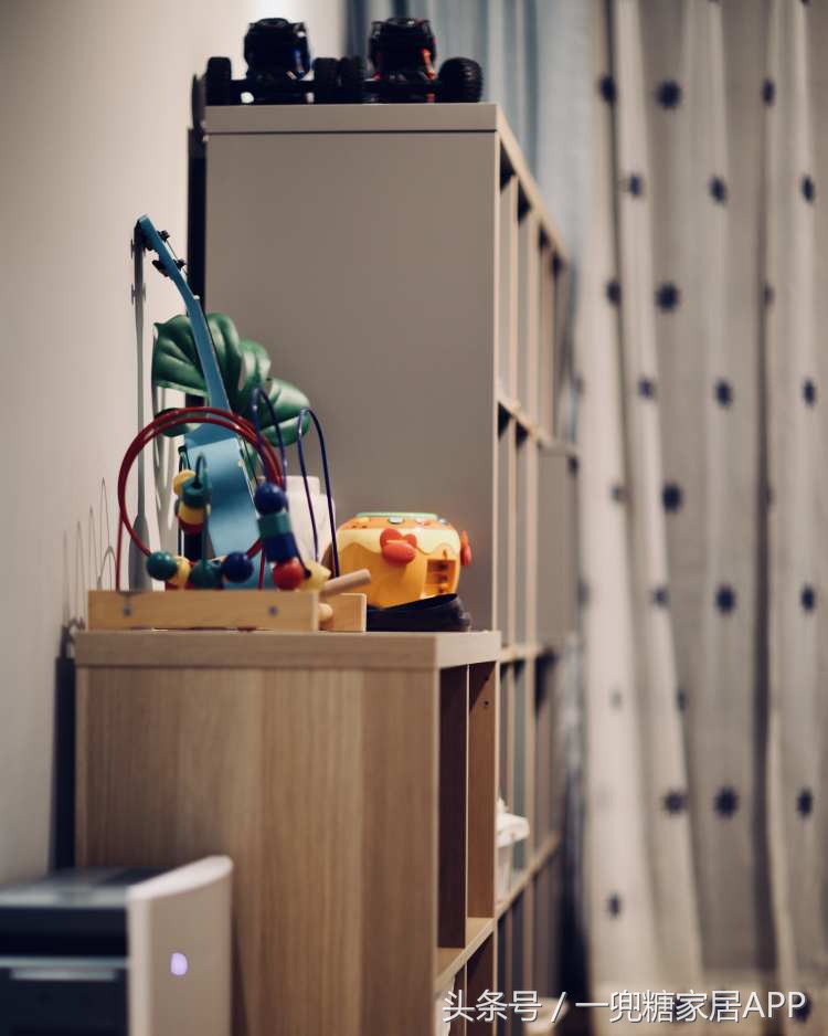 为了2个娃,我183㎡的家,没一个凸出来的柜门把手