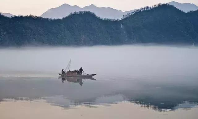中华大地，每一寸河山，都饱含着文人骚客们的诗情画意