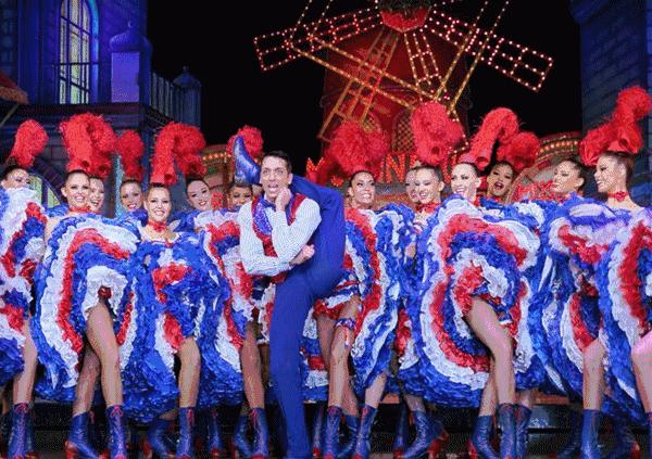 秦皇岛大街人山人海夜景,秦皇岛晚上热闹