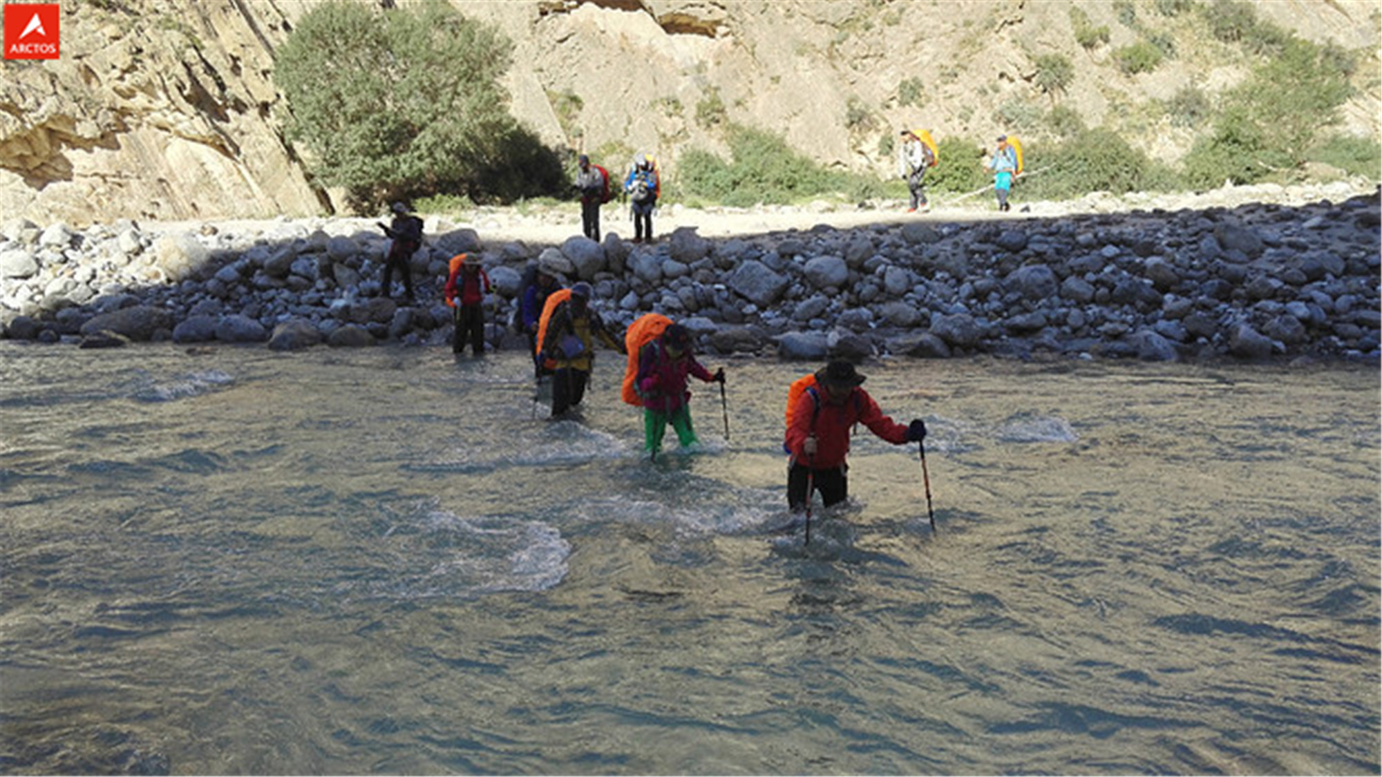一次偶然，铸就永恒，十年驴龄的他“长存”于此-乌孙驴行记