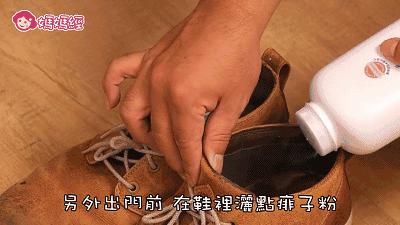 雪地靴脏了怎么洗不掉色,雪地靴脏了怎么擦