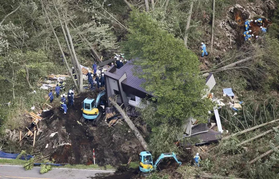 早啊新闻来了语音版,早啊新闻来了手机版怎么下载