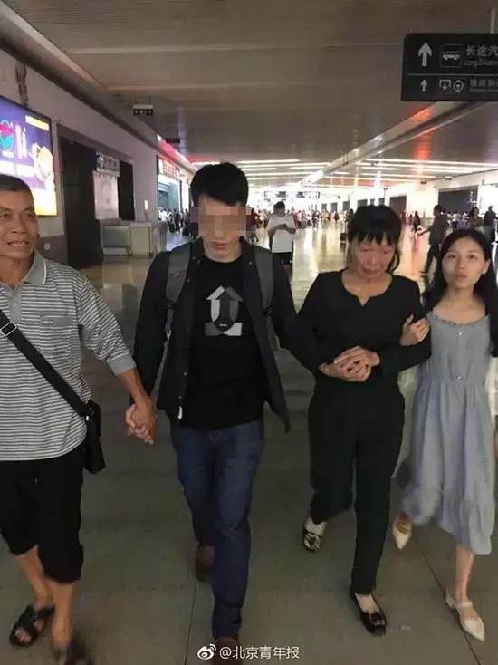 早啊新闻来了语音版,早啊新闻来了手机版怎么下载