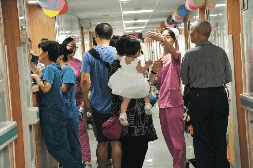 孩子发育落后怎么干预,小孩语言发育落后半年怎么干预