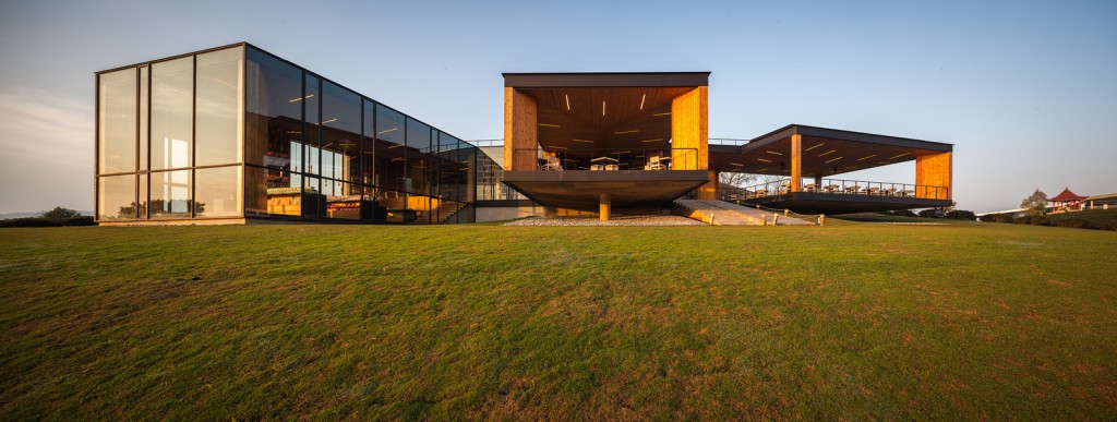 植于遍山茶树间茶馆──泰国翠峰ChouiFong