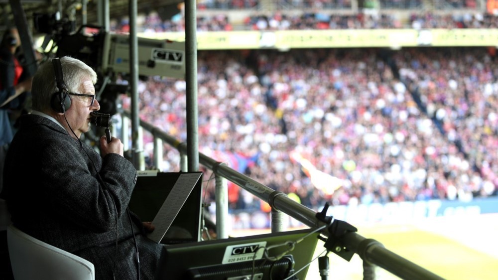 如何成为足球解说员,足球解说员是怎么练习的