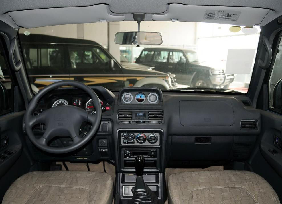 花了十七万买个二手宝马,花了17万买宝马7系