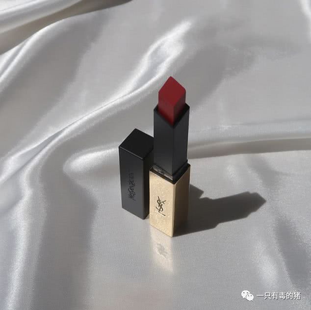 ysl哪个色号和迪奥999一样,ysl1966和迪奥999哪个好用啊