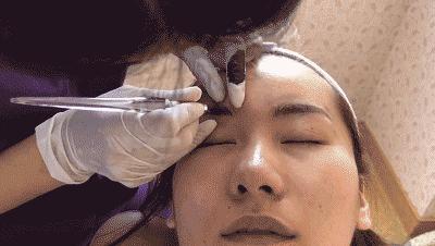 你的脸型适合什么眉形,你的脸型适合什么样的眉形呢