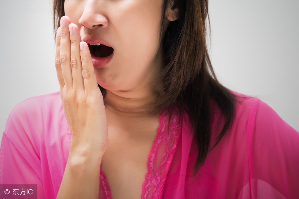 长期口臭人士如何保持口气清新,知道口臭的原因和避免口臭的方法