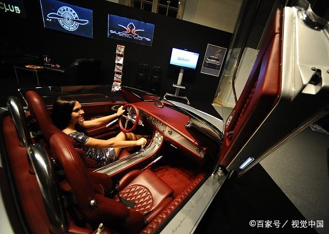 奢侈品怎么解释,为什么买奢侈品喜欢在门店买