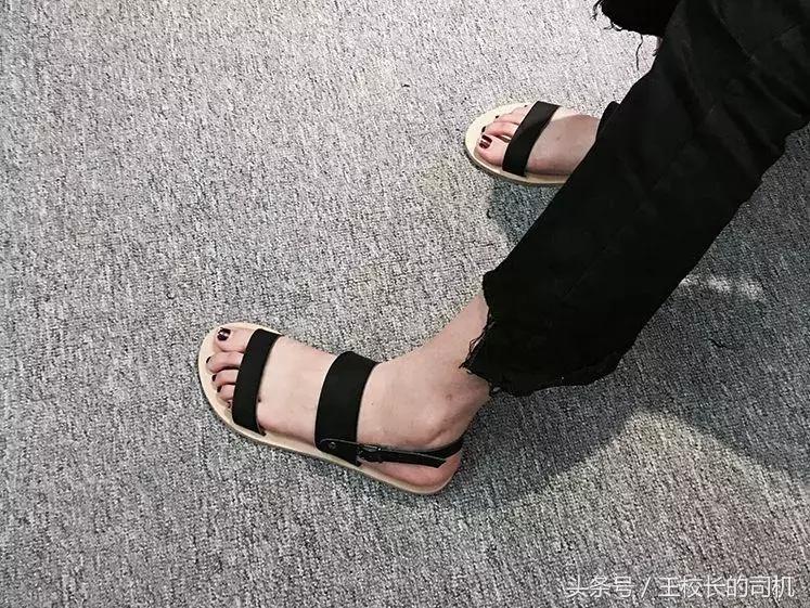 淘宝便宜又好看的鞋子推荐,有哪些价格不贵又好穿的鞋子