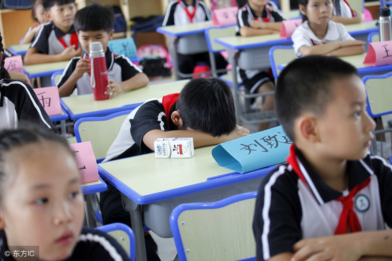 上课犯困掐哪里能清醒,如何在上课保持清醒不犯困