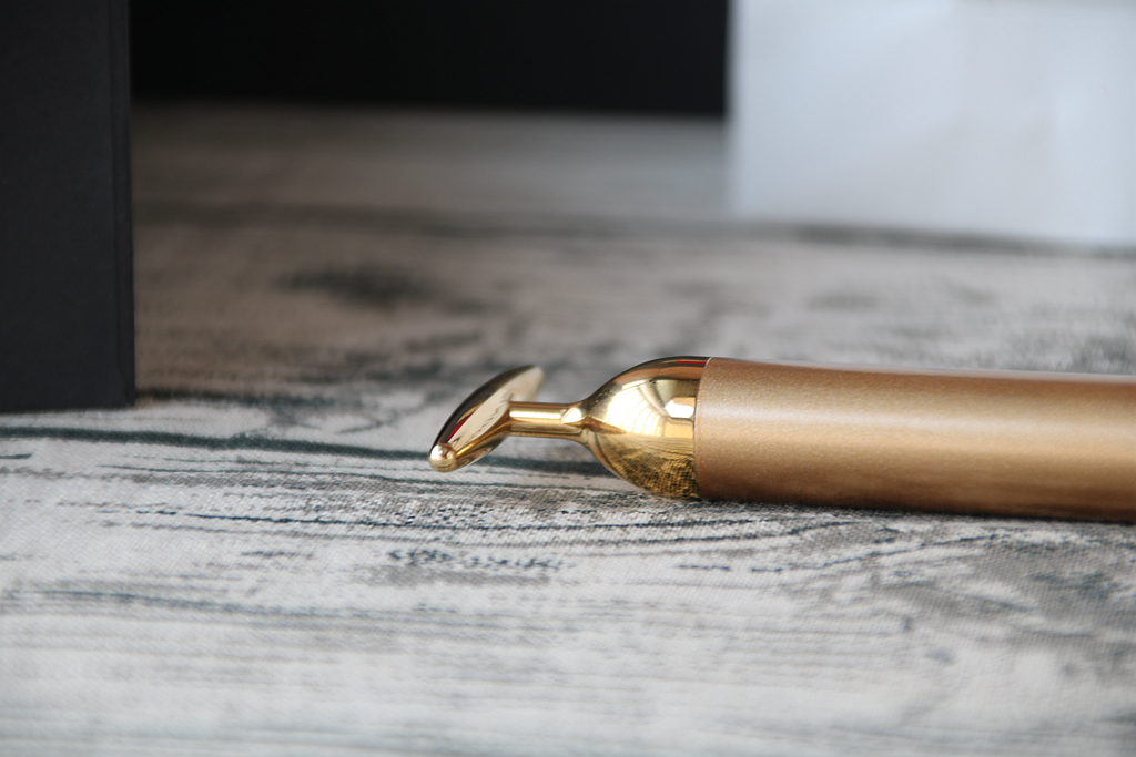 黄金棒美容棒有用吗,黄金美容棒脸部手法